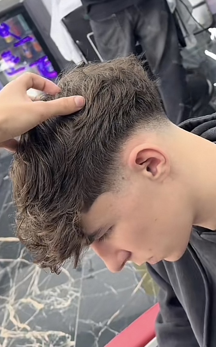 Profil de Merouane, 20 ans, Sex à Heinerscheid