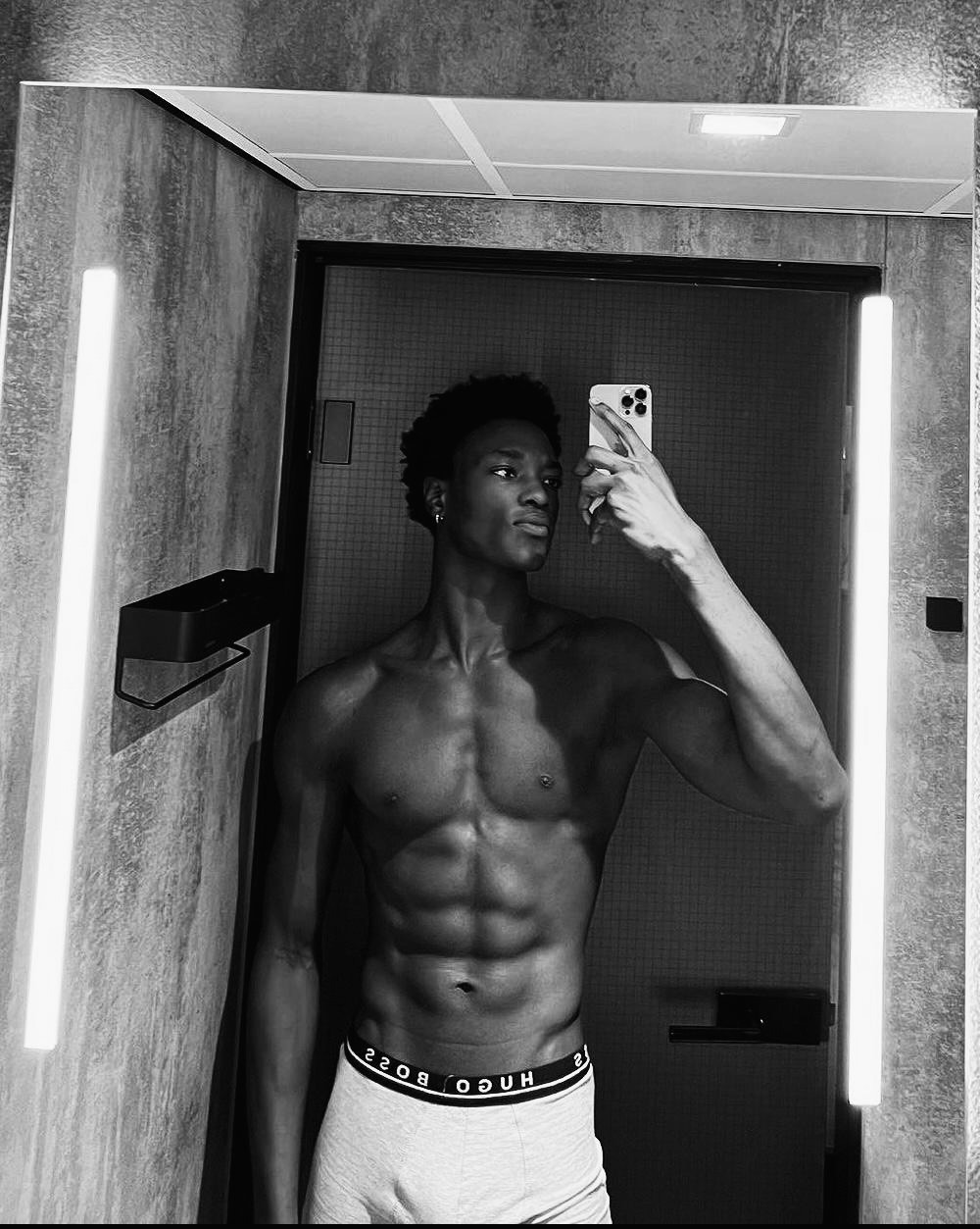 Profil de Carmelo, 27 ans, Sex à Derenbach