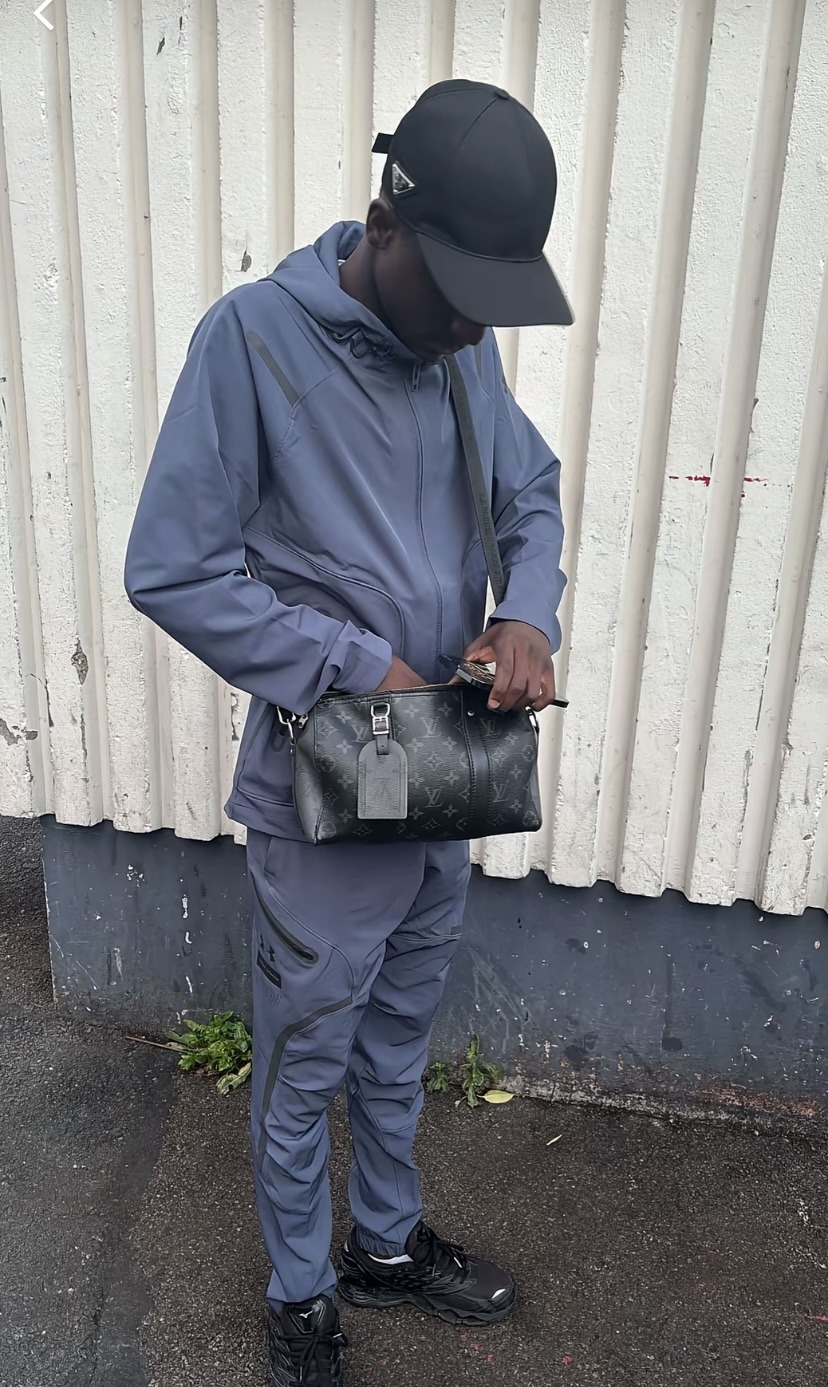 Profil de Ywen, 22 ans, Sex à Roder