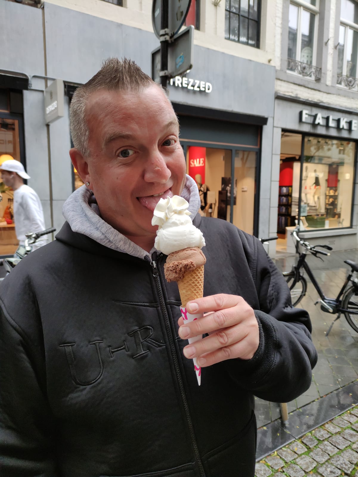 Profil de Sambou, 49 ans, Sex à Brachtenbach